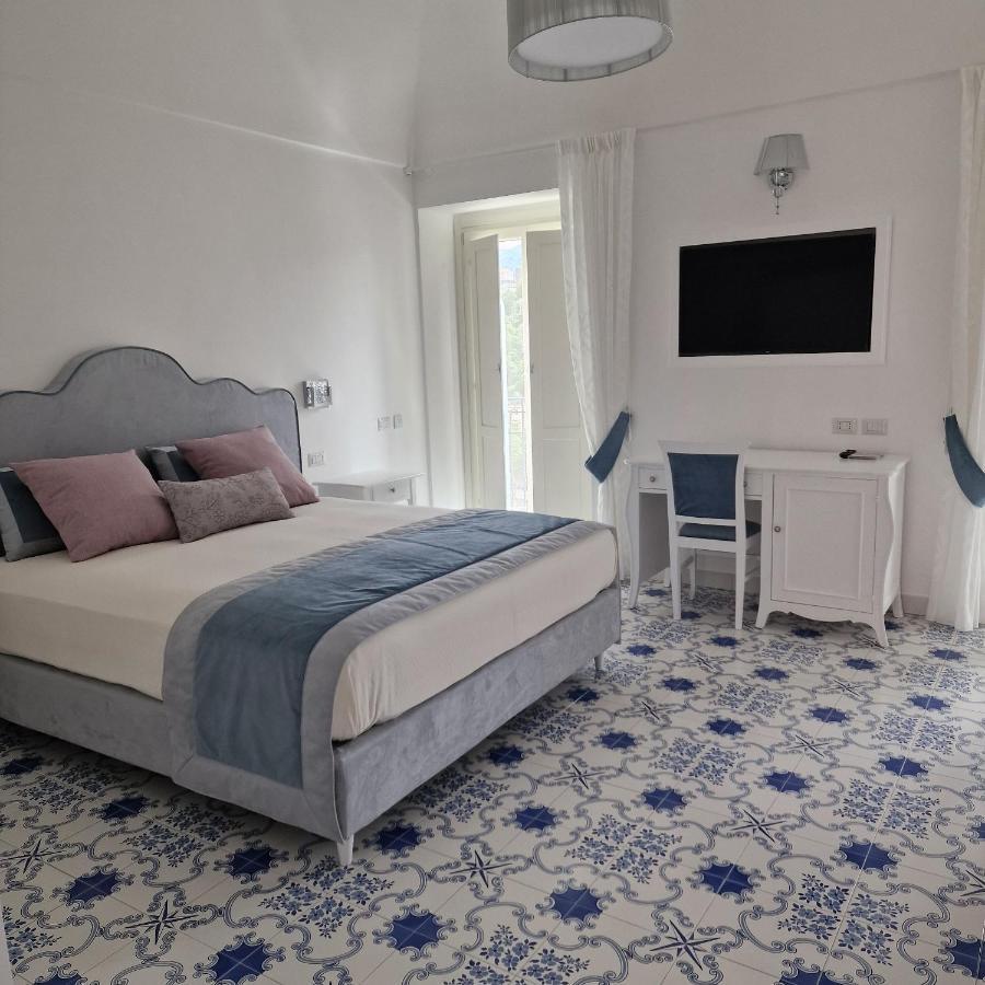 Suites In The Amalfi Coast - Guesthouse With Terrace Near Amalfi - Breathtaking View Of Ravello Scala Exterior foto