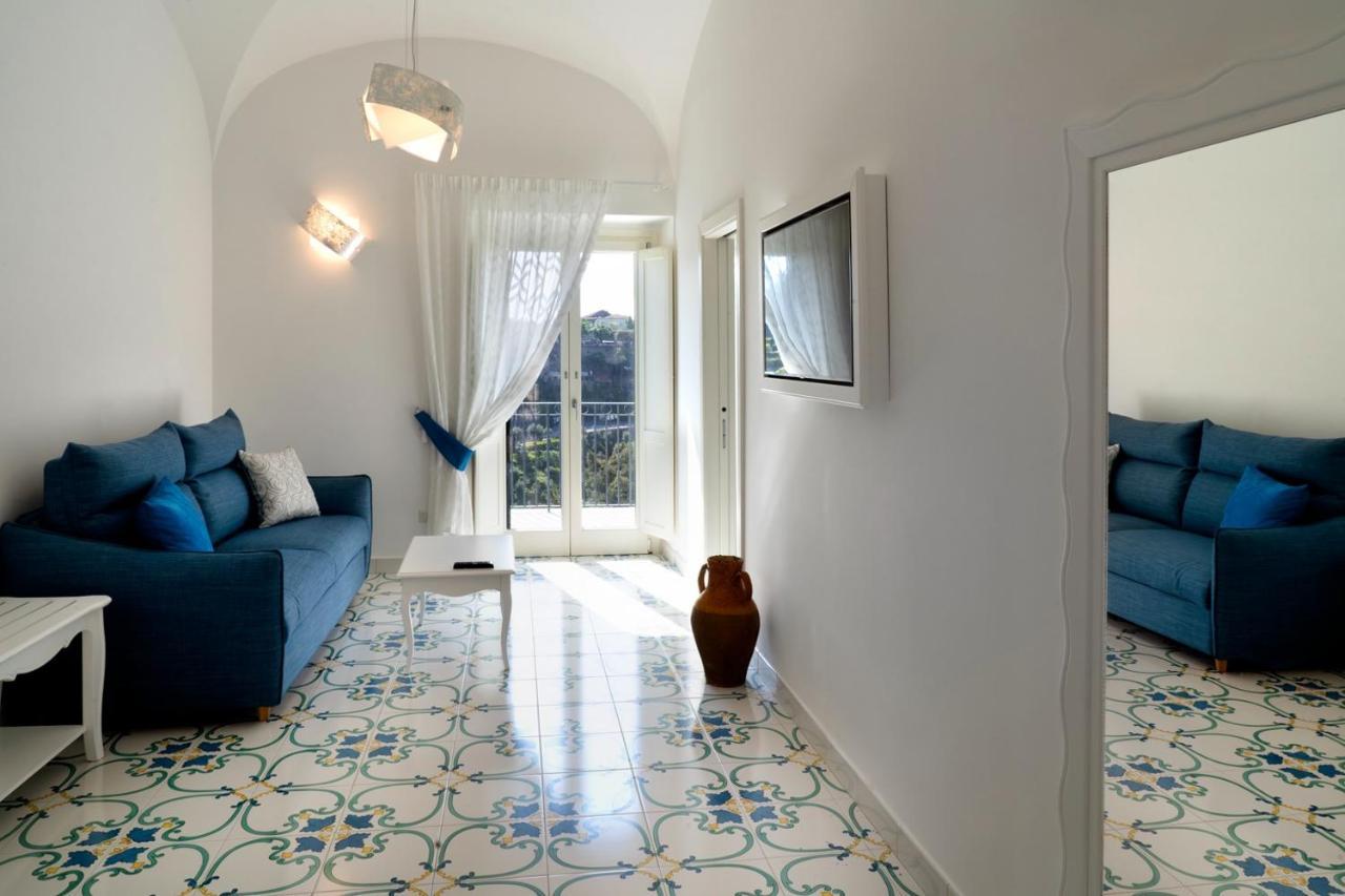 Suites In The Amalfi Coast - Guesthouse With Terrace Near Amalfi - Breathtaking View Of Ravello Scala Exterior foto