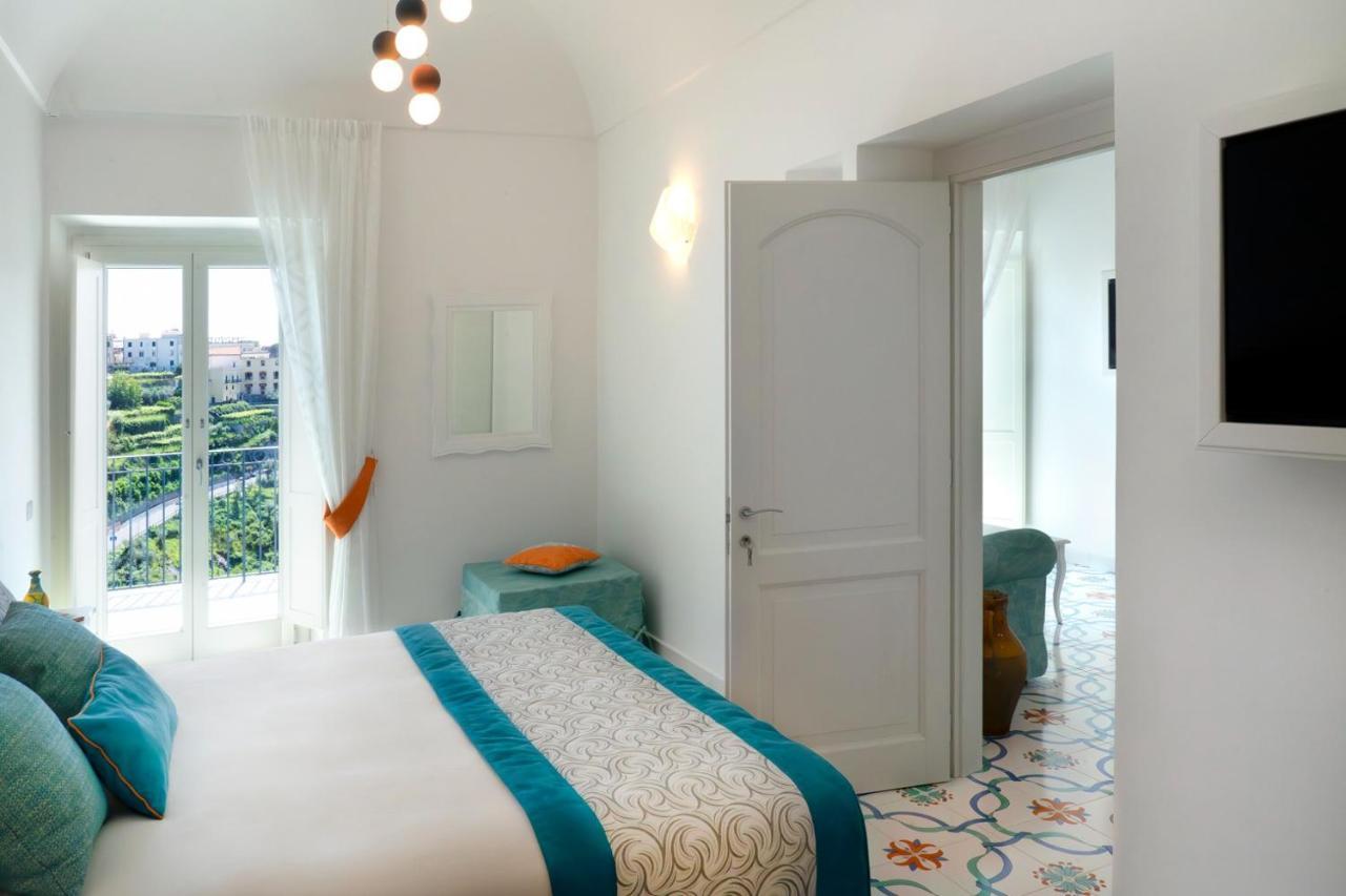 Suites In The Amalfi Coast - Guesthouse With Terrace Near Amalfi - Breathtaking View Of Ravello Scala Exterior foto