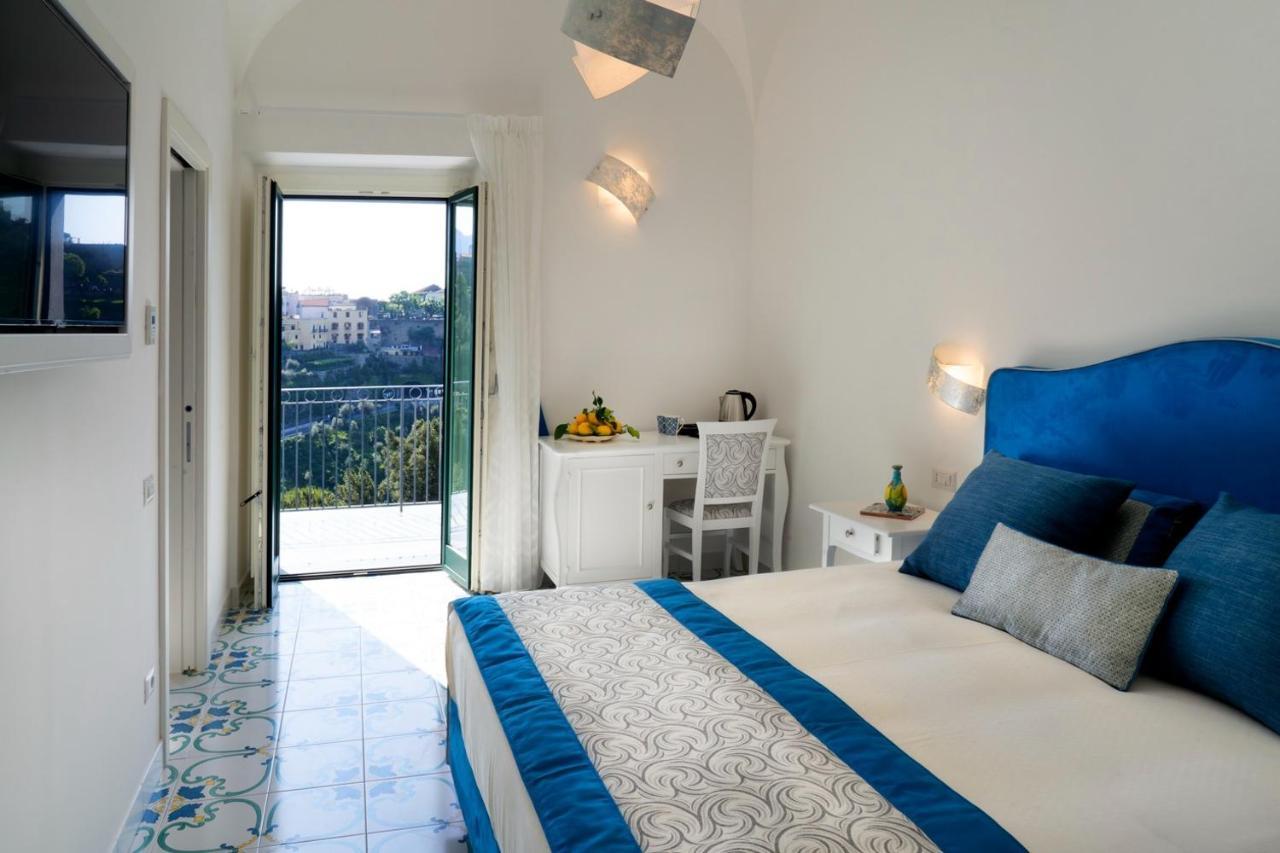 Suites In The Amalfi Coast - Guesthouse With Terrace Near Amalfi - Breathtaking View Of Ravello Scala Exterior foto
