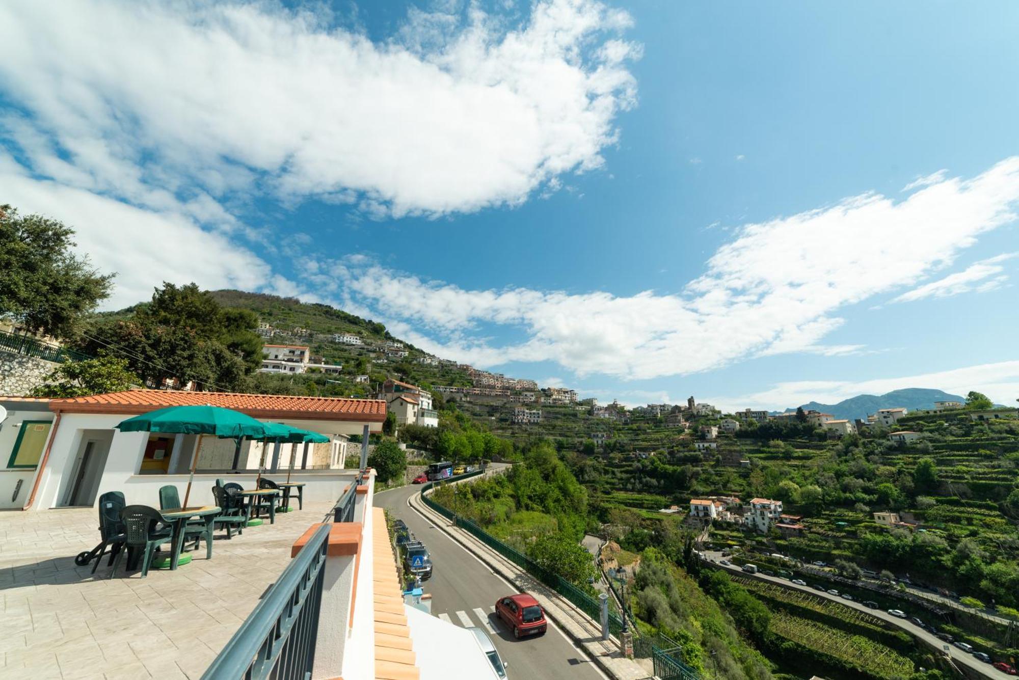 Suites In The Amalfi Coast - Guesthouse With Terrace Near Amalfi - Breathtaking View Of Ravello Scala Exterior foto