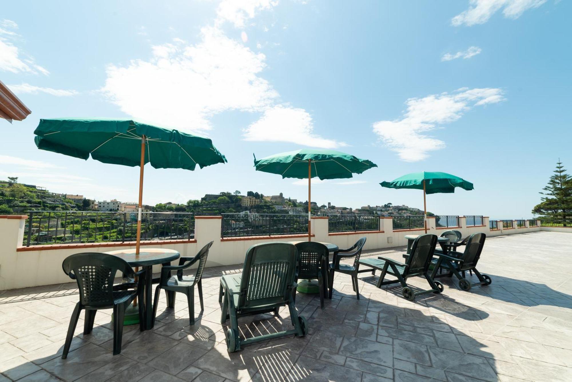Suites In The Amalfi Coast - Guesthouse With Terrace Near Amalfi - Breathtaking View Of Ravello Scala Exterior foto